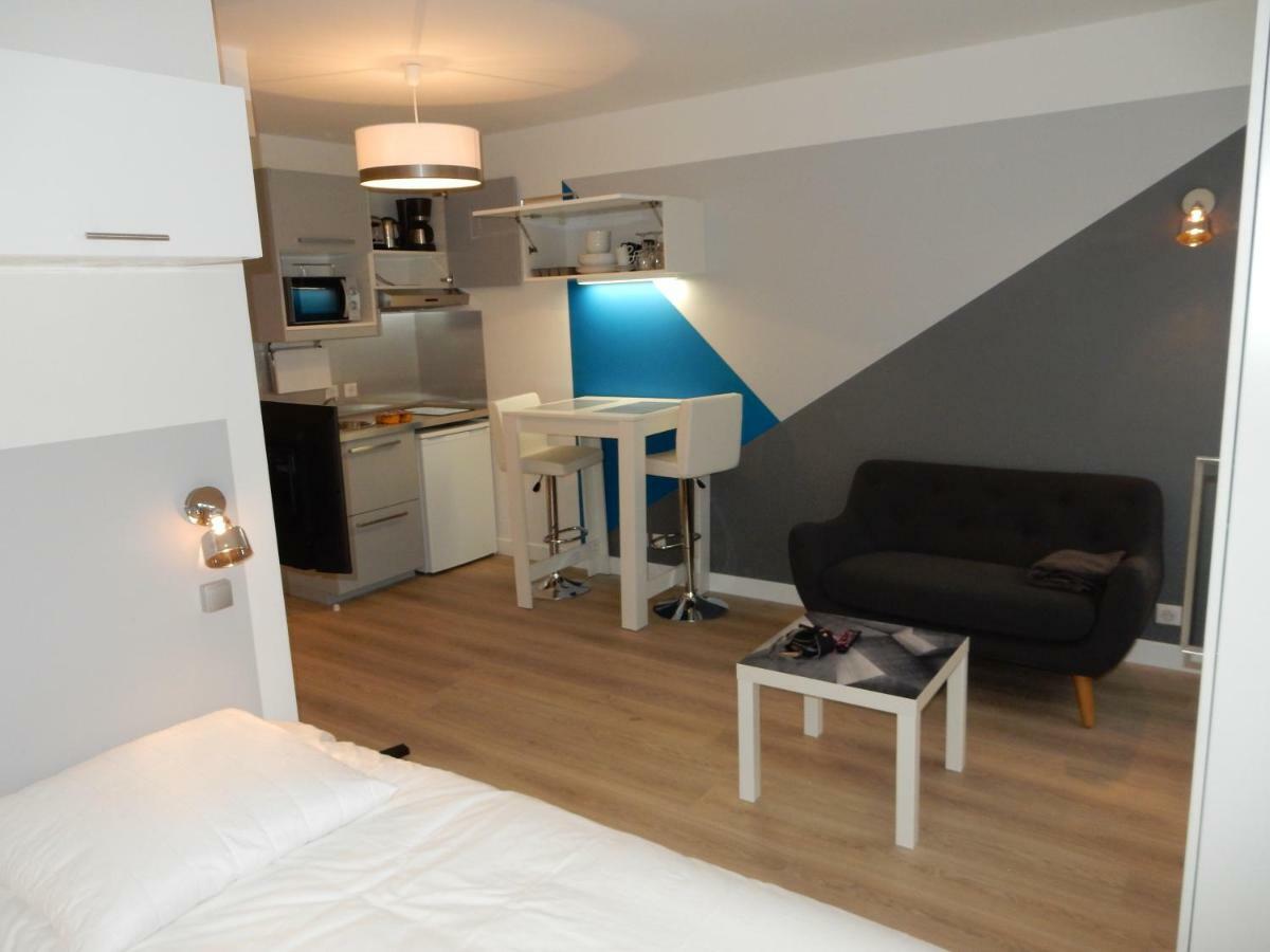 Studio Port Cergy Exterior foto